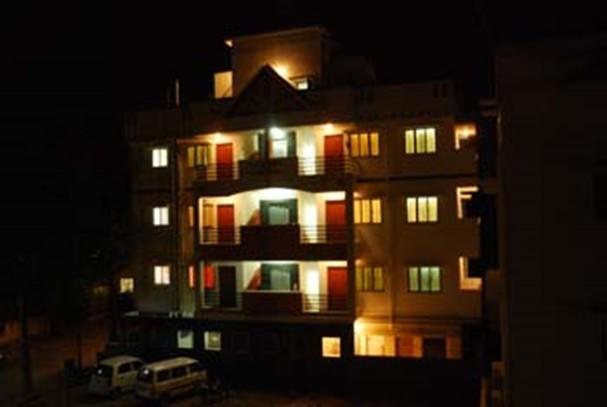 The Tavern Bed & Breakfast บังกาลอร์ ภายนอก รูปภาพ